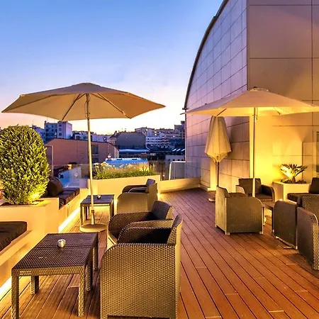 فندق Plaza 4*