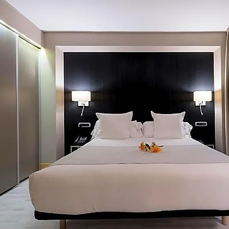 Hotel Plaza