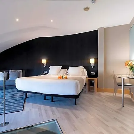 Plaza Hotel Corunha